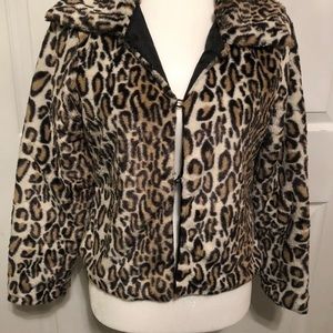 Lanshifei Animal Print Faux Fur Jacket, Size M NEW WITH TAGS!  Runs small.